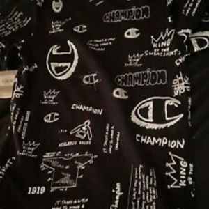 Champion graphic tee shirt size small men $35 MSRP